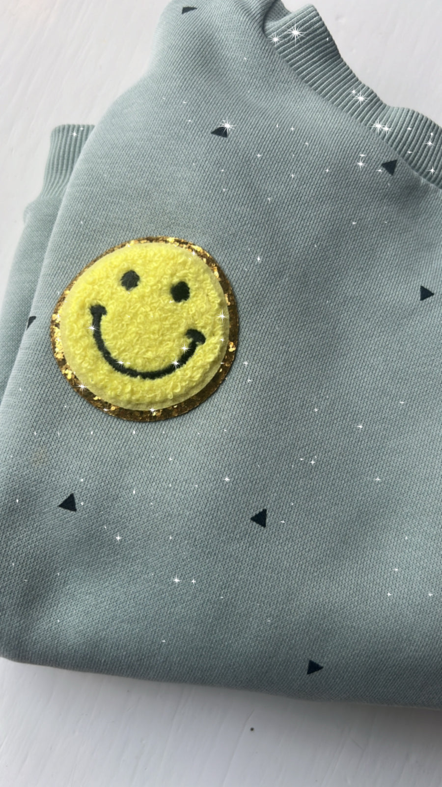 Iron-on patch smiley