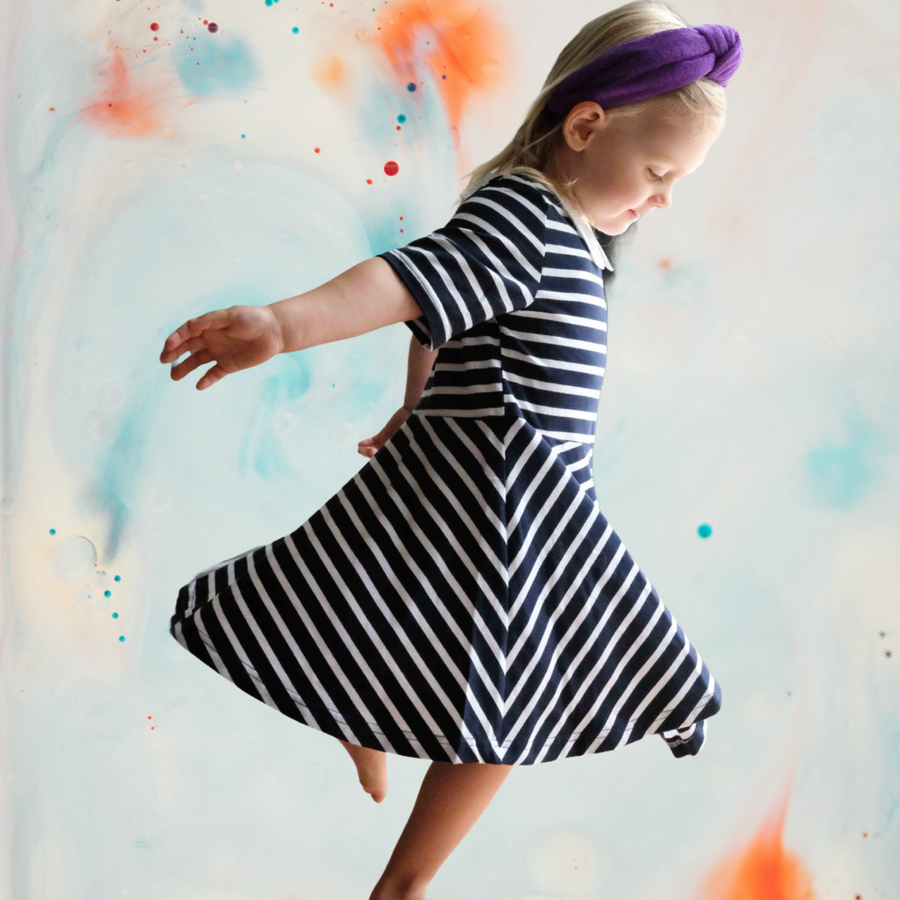 Maxi Kragenkleid mit Streifen für Mädchen