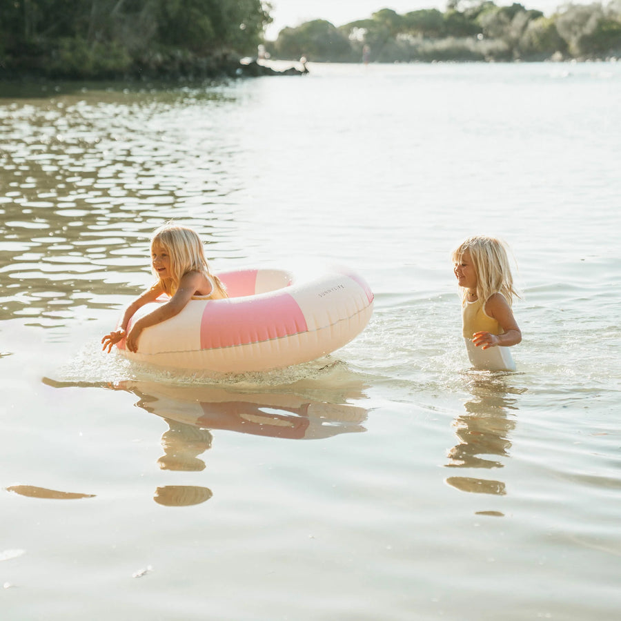Pool Reifen Bubblegum Pink Streifen