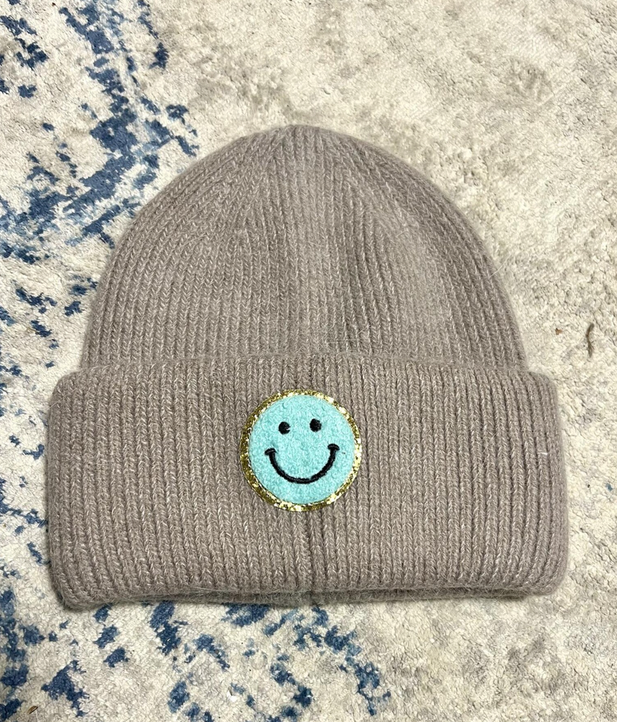 Kuschelige Mütze mit angesagtem Smiley - Happy Mütze für Erwachsene & Kids