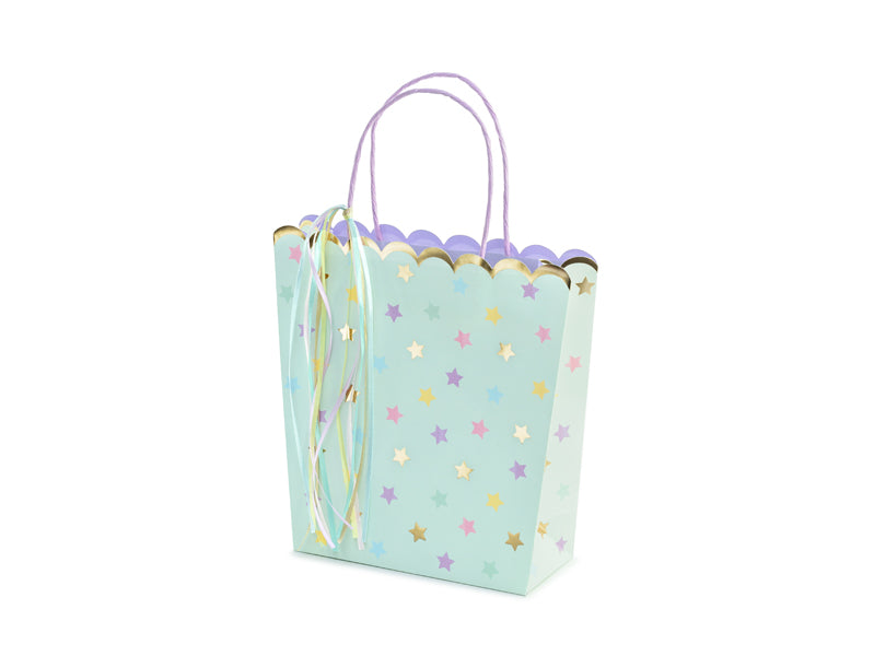 Party bags/gift bags made of paper in turquoise with stars