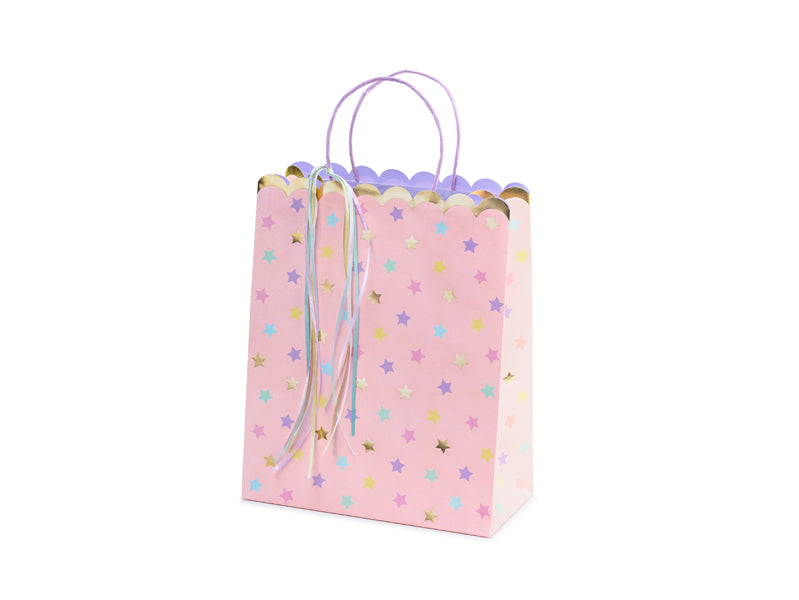 Party bags/gift bags made of paper in pink with stars