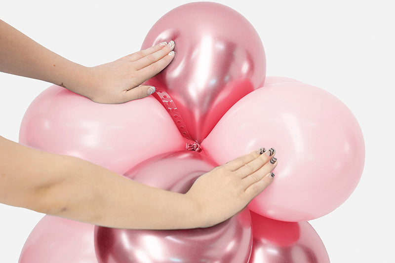 DIY balloon garland: Ribbon for balloon garland - make your own balloon garland, balloon garland ribbon